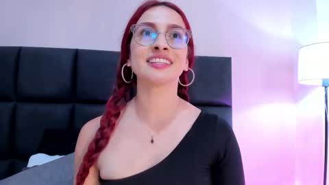 Snapshot of andracyruss chatting on 10, 10, 2025 Andra Cyrus online show from 10, 10, 2025