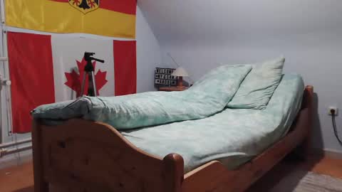 Snapshot of andre124231 chatting on 8, 12, 2024 Andre online show from 8, 12, 2024