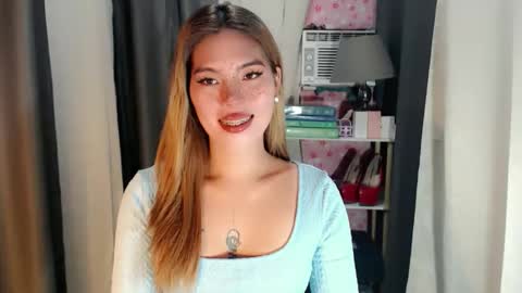 andrea06121998 online show from 25, 5, 2026