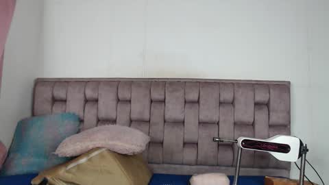 Andrea bigtits69 online show from 14, 5, 2026