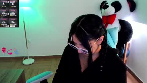 Snapshot of andrea_bonnie chatting on 4, 3, 2025 andrea_bonnie online show from 4, 3, 2025