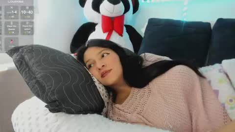 Snapshot of andrea_bonnie chatting on 24, 7, 2026 andrea_bonnie online show from 24, 7, 2026