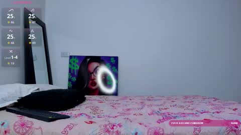 Snapshot of andrea_cherryy_ chatting on 5, 11, 2025 Andrea Cherry online show from 5, 11, 2025