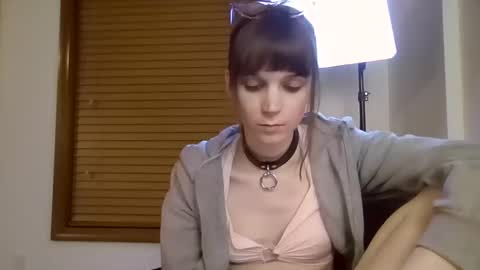 Snapshot of andrea_davenport chatting on 2, 12, 2024 andrea online show from 2, 12, 2024