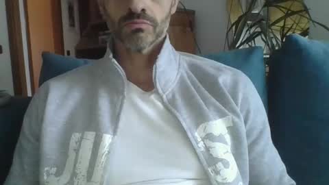 Snapshot of andrea_feetlover chatting on 11, 4, 2026 andrea_feetlover online show from 11, 4, 2026