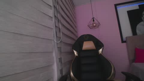 Snapshot of andrea_ramoss_ chatting on 3, 12, 2024 Andrea Ramos online show from 3, 12, 2024