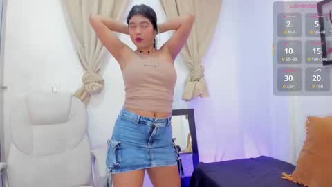 Snapshot of andrea_sancheez chatting on 10, 10, 2025 Andrea online show from 10, 10, 2025