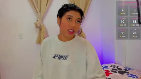 Snapshot of andrea_sancheez chatting on 29, 10, 2025 Andrea online show from 29, 10, 2025