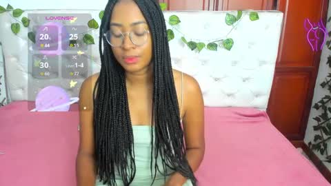 Naomi Andrea Daviss online show from 27, 10, 2025