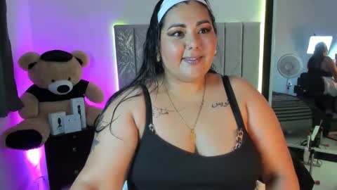 Snapshot of andreaakinky chatting on 28, 9, 2025 andreaakinky online show from 28, 9, 2025