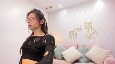 Snapshot of andrecastaneda chatting on 2, 2, 2025 Andre Castaneda online show from 2, 2, 2025