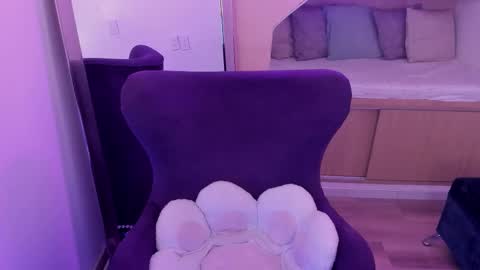 Snapshot of andrecastaneda chatting on 8, 9, 2025 Andre Castaneda online show from 8, 9, 2025