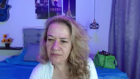 andreea_xx online show from 15, 2, 2026
