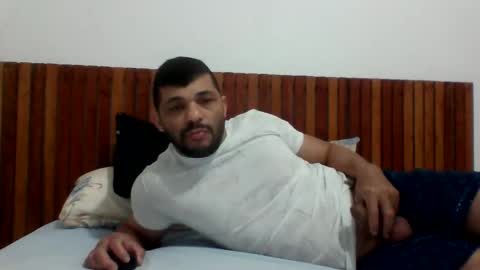 Snapshot of andreloko123 chatting on 25, 11, 2025 andreloko123 online show from 25, 11, 2025