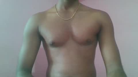 Snapshot of andres01_ chatting on 28, 10, 2025 andres01_ online show from 28, 10, 2025