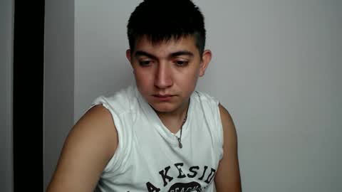 andres02smile848901 online show from 10, 5, 2026