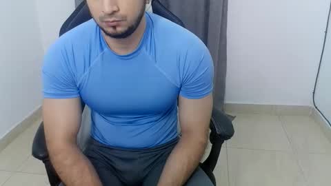 andres180950734 online show from 25, 9, 2025