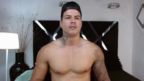 insta andres clark  online show from 20, 2, 2025