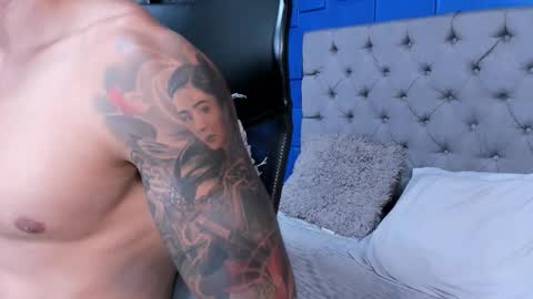 insta andres clark  online show from 11, 11, 2025