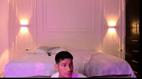 Snapshot of andres_stud chatting on 1, 7, 2026 andres_stud online show from 1, 7, 2026
