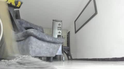 Snapshot of andresgiraldo1 chatting on 20, 1, 2025 Isa --------- online show from 20, 1, 2025