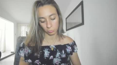 Snapshot of andresgiraldo1 chatting on 23, 1, 2025 Isa --------- online show from 23, 1, 2025