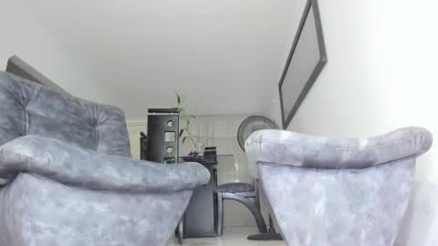 Snapshot of andresgiraldo1 chatting on 1, 2, 2025 Isa --------- online show from 1, 2, 2025