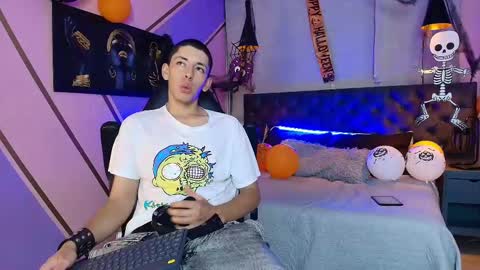 Andreuw Wolf online show from 31, 10, 2025