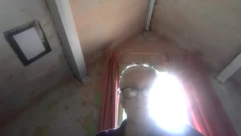 Andrew online show from 19, 4, 2026