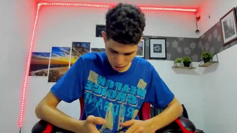 andrew_2811 online show from 15, 9, 2025