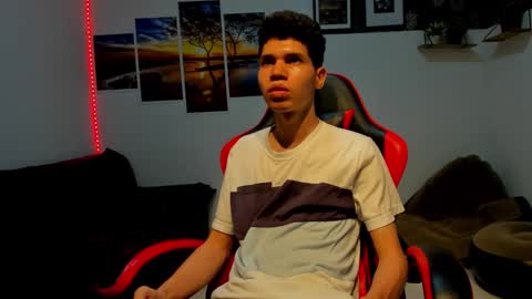 andrew_2811 online show from 2, 10, 2025