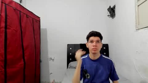 andrew_2811 online show from 10, 2, 2026