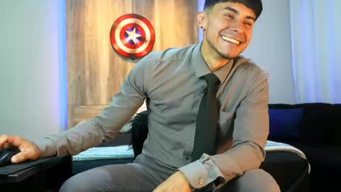 Andrew online show from 5, 3, 2025