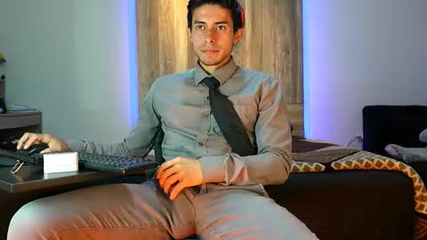 Andrew online show from 23, 9, 2025