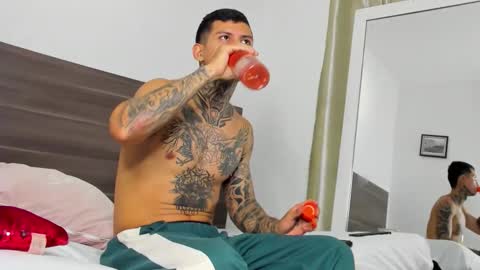 andrew_sanders69 online show from 25, 11, 2025