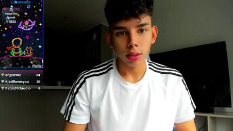 Snapshot of andrew_twink18 chatting on 9, 2, 2025 Andrew M. online show from 9, 2, 2025