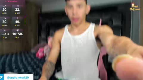 Snapshot of andrew_twink18 chatting on 29, 10, 2025 Andrew M. online show from 29, 10, 2025