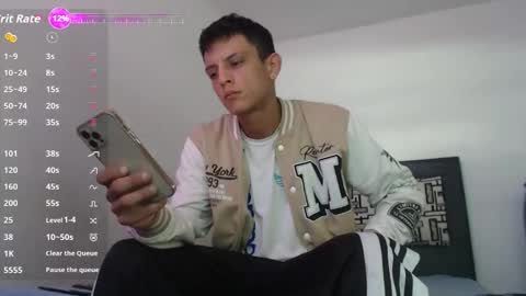 Snapshot of andrewcooper1 chatting on 15, 10, 2025 andrew online show from 15, 10, 2025