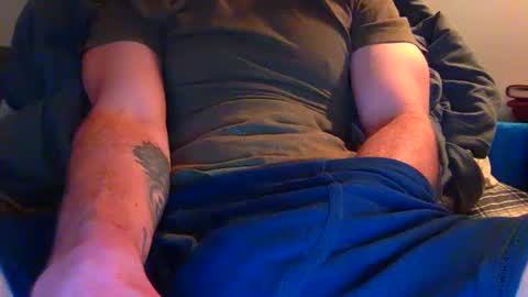 Snapshot of andrewholdsteady chatting on 21, 2, 2025 andrewholdsteady online show from 21, 2, 2025