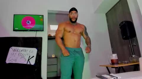 Snapshot of andrewjohnson0 chatting on 9, 10, 2025 Andrew Johnson online show from 9, 10, 2025