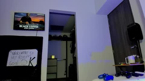 Snapshot of andrewjohnson0 chatting on 19, 10, 2025 Andrew Johnson online show from 19, 10, 2025