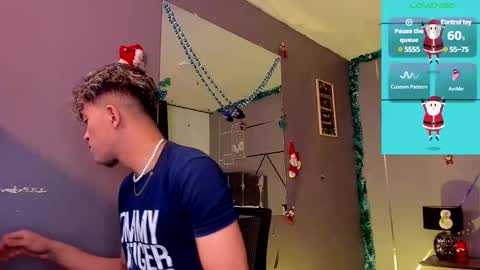 Snapshot of andrius_24 chatting on 16, 12, 2024      online show from 16, 12, 2024
