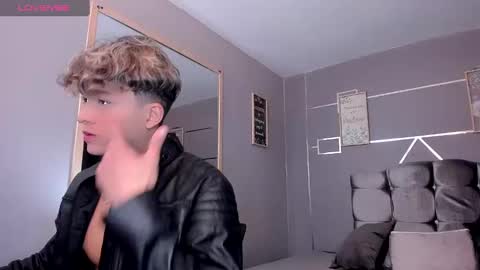 Snapshot of andrius_24 chatting on 24, 1, 2025      online show from 24, 1, 2025