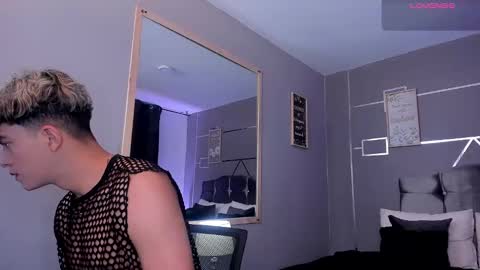 Snapshot of andrius_24 chatting on 25, 1, 2025      online show from 25, 1, 2025