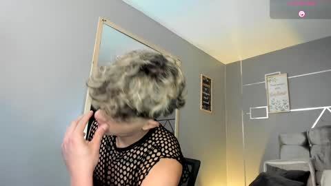 Snapshot of andrius_24 chatting on 3, 2, 2025      online show from 3, 2, 2025