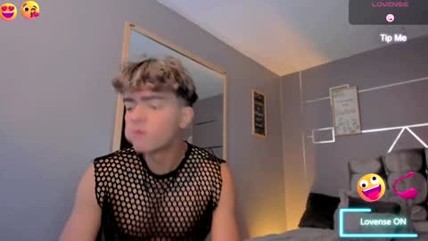 Snapshot of andrius_24 chatting on 5, 2, 2025      online show from 5, 2, 2025