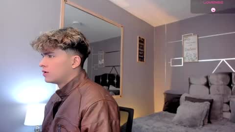 Snapshot of andrius_24 chatting on 8, 2, 2025      online show from 8, 2, 2025