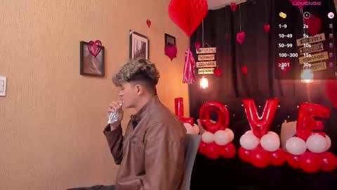 Snapshot of andrius_24 chatting on 14, 2, 2025      online show from 14, 2, 2025