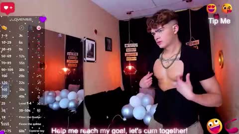 Snapshot of andrius_24 chatting on 18, 10, 2025      online show from 18, 10, 2025