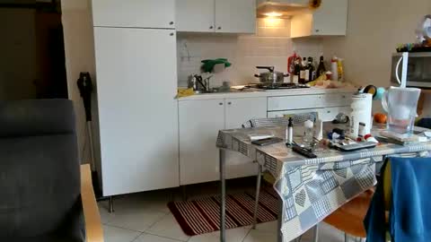 Snapshot of androx77 chatting on 19, 1, 2025 androx77 online show from 19, 1, 2025